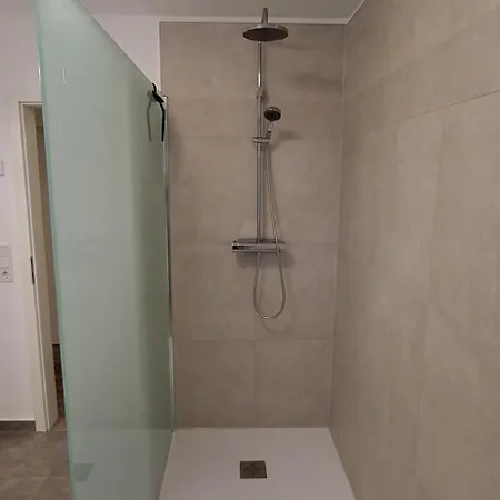 Haus Schiller ツォイテン